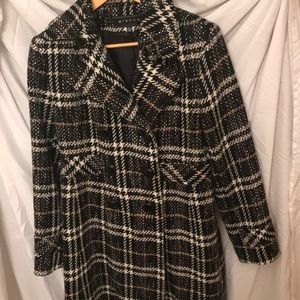Coat inside polyester and acrylic plaid